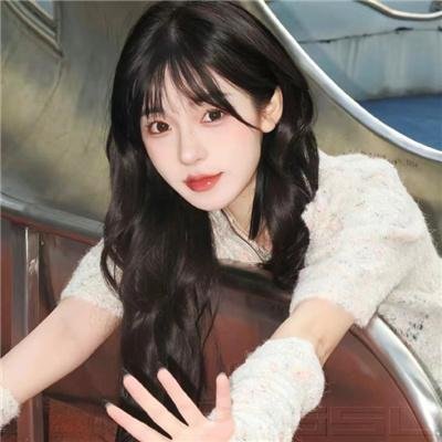 薇薇一笑很倾城